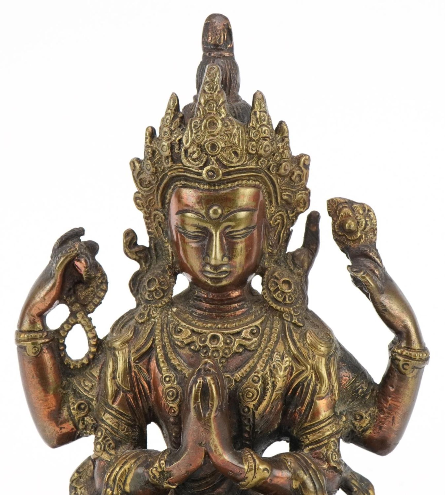 Chino Tibetan partially gilt patinated bronze figure of seated Buddha, 21cm high : For further - Bild 2 aus 7