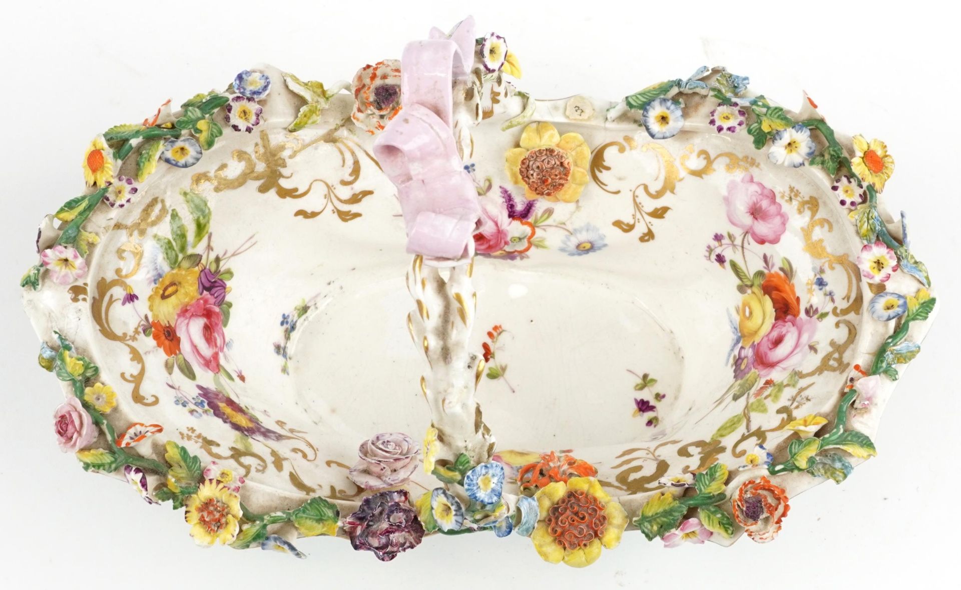 19th century Staffordshire floral encrusted porcelain basket hand painted with flowers, 30cm - Bild 3 aus 4