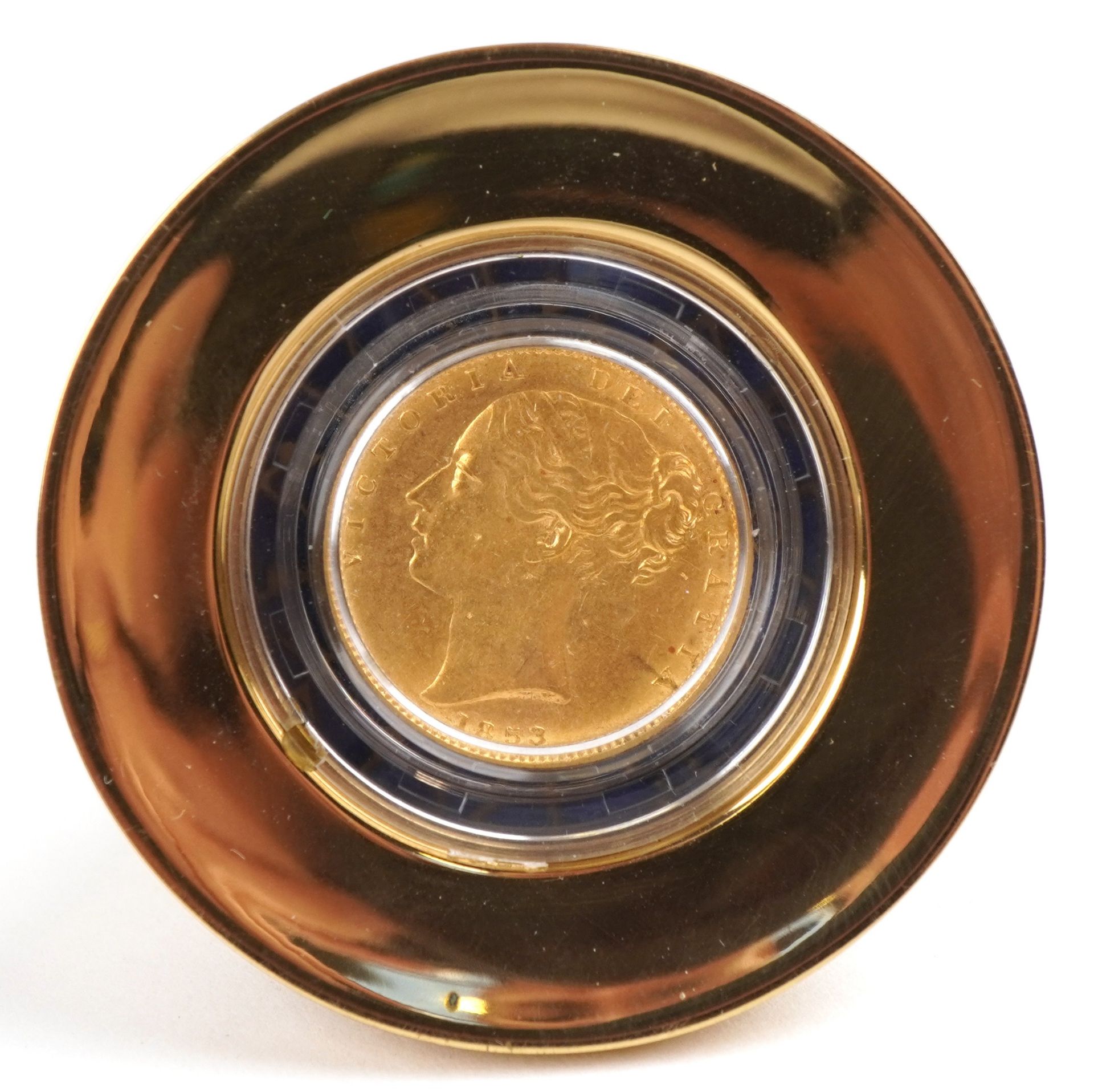 Queen Victoria 1853 gold sovereign from The Wreck of RMS Douro with box set including bottle of - Bild 3 aus 5
