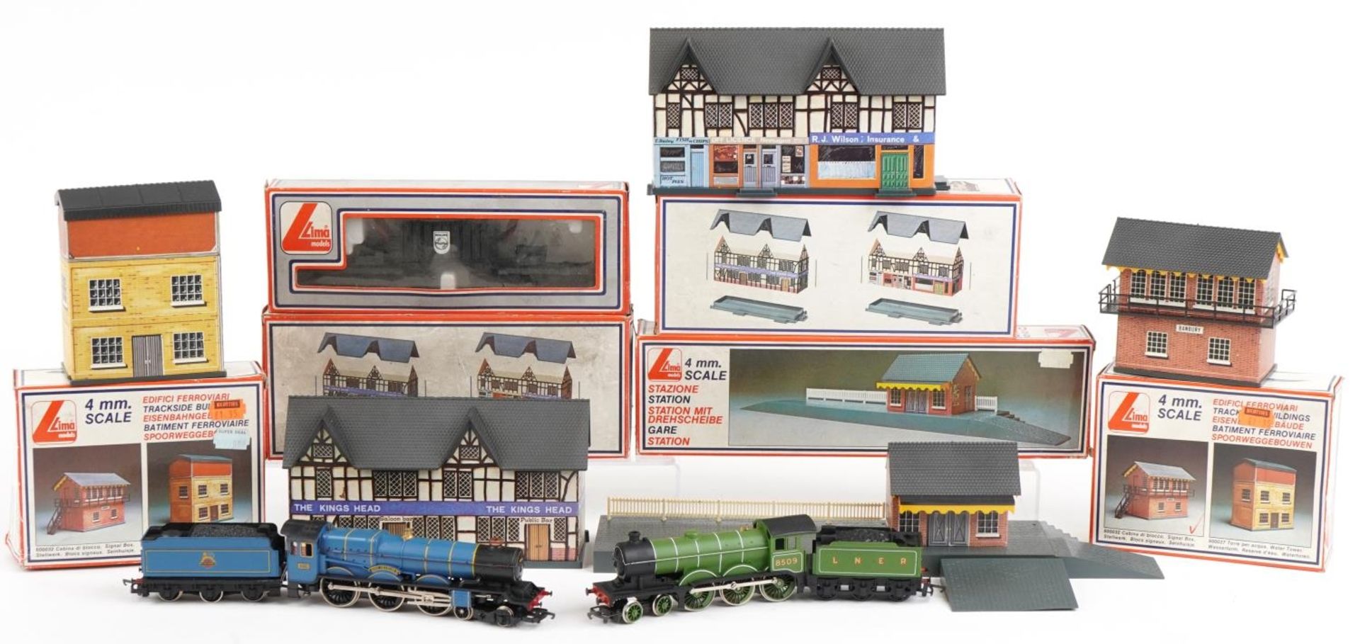 Lima and Hornby OO gauge model railway, some with boxes, including King Charles II locomotive with