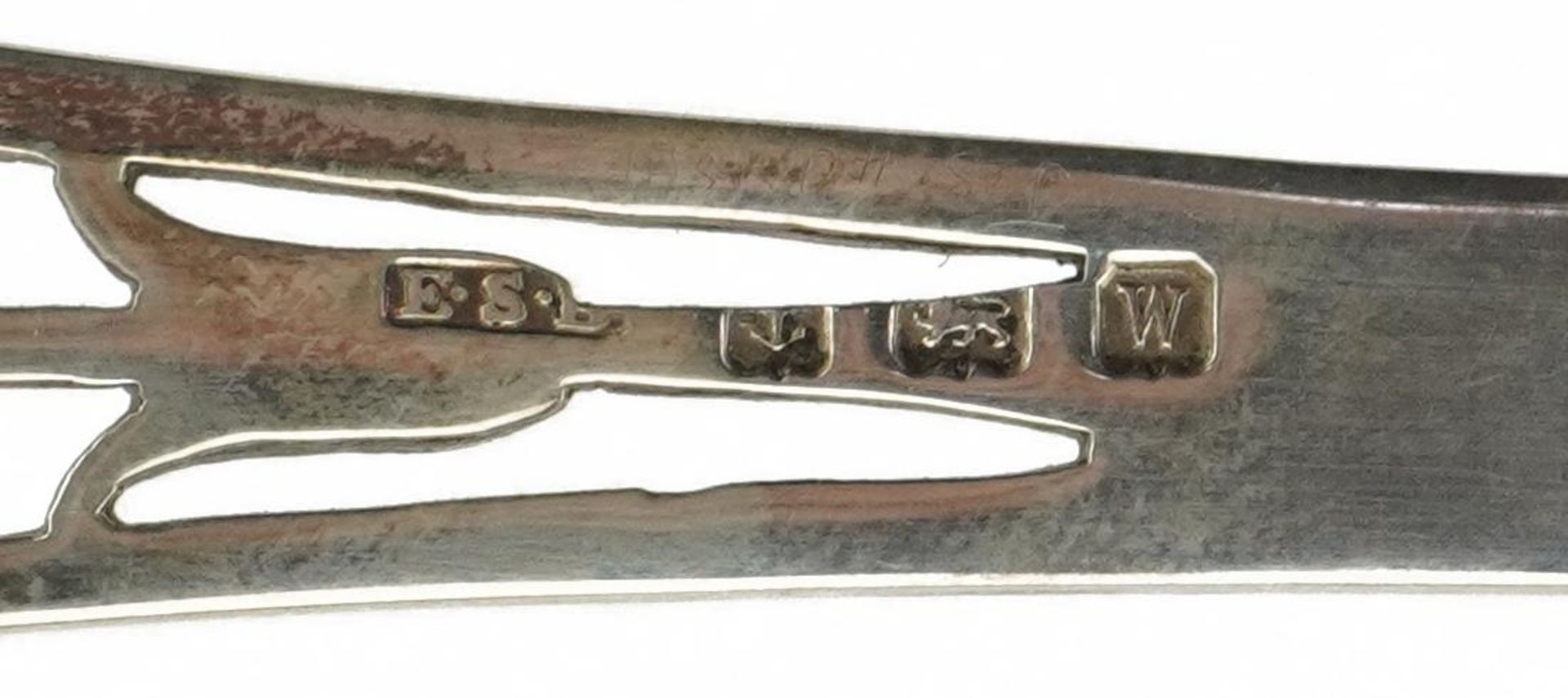 E S Barnsley & Co, pair of Arts & Crafts silver desert spoons, the terminals pierced with stylised - Bild 4 aus 5