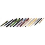 Vintage and later fountain pens, ballpoint pens and pencil including Parker and Osmiroid : For