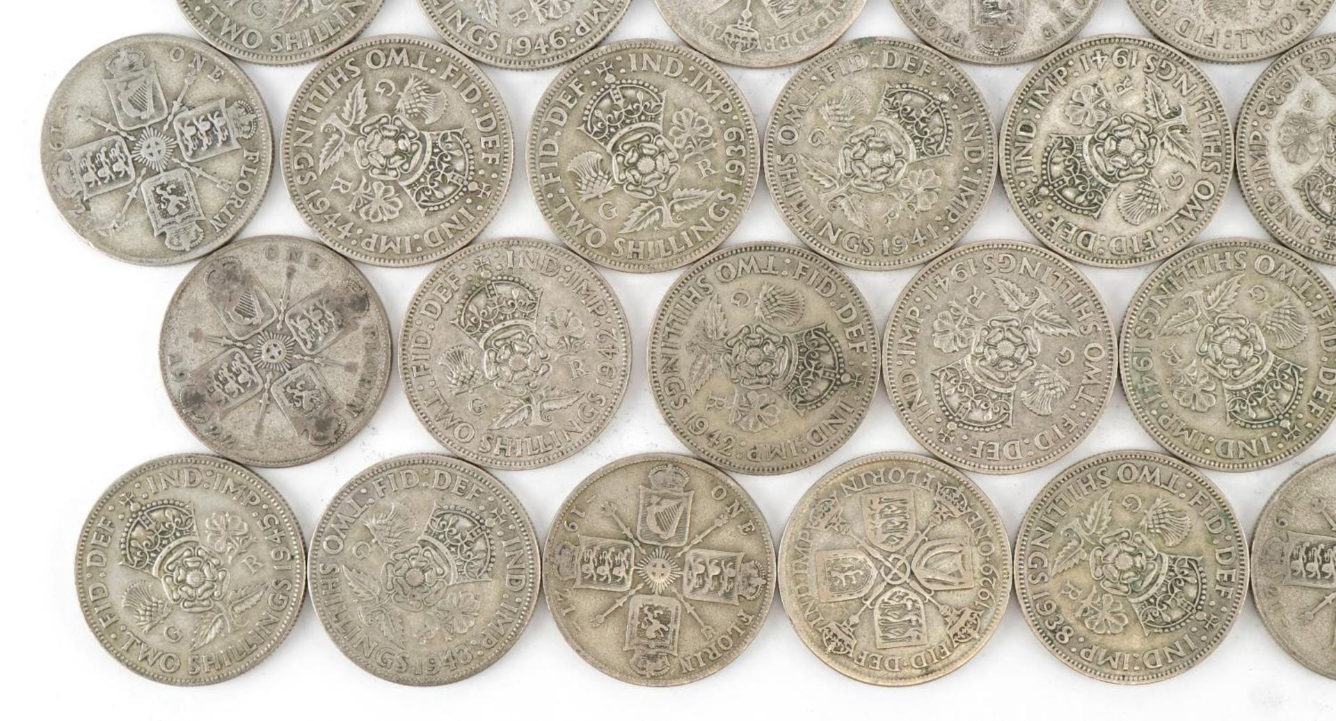 Collection of British pre decimal, pre 1947 two shillings and florins, 556g : For further - Bild 4 aus 10