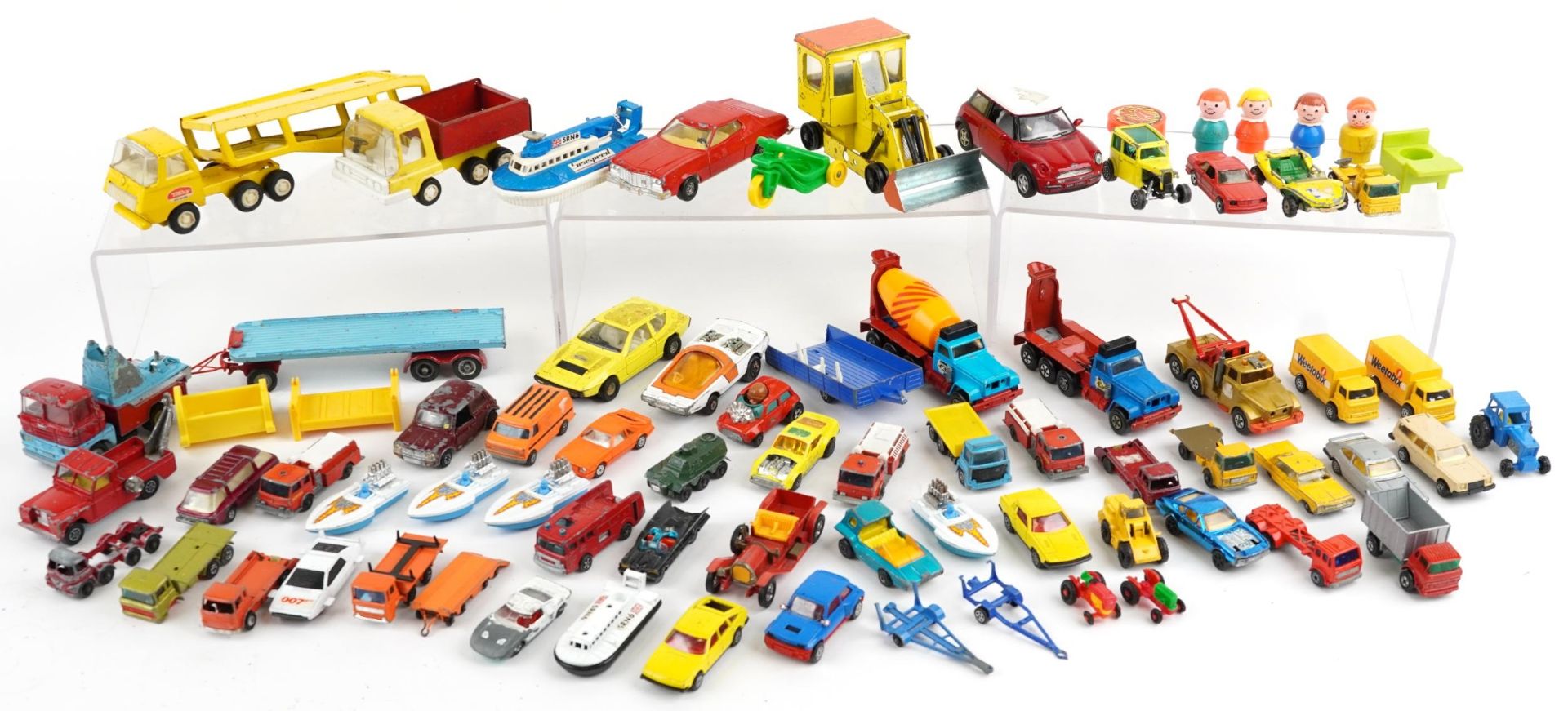Vintage and later diecast vehicles including Corgi, Matchbox Superkings and Dinky Toys : For further