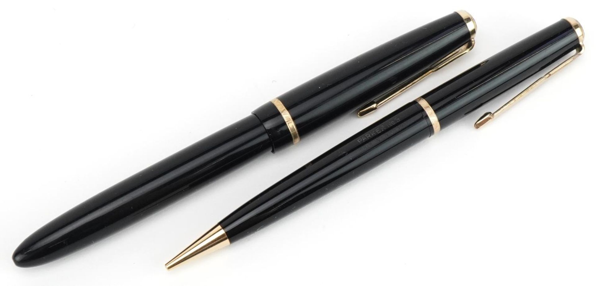 Parker Slimfold fountain pen with 14k gold nib and propelling pencil housed in a fitted box : For - Image 2 of 4