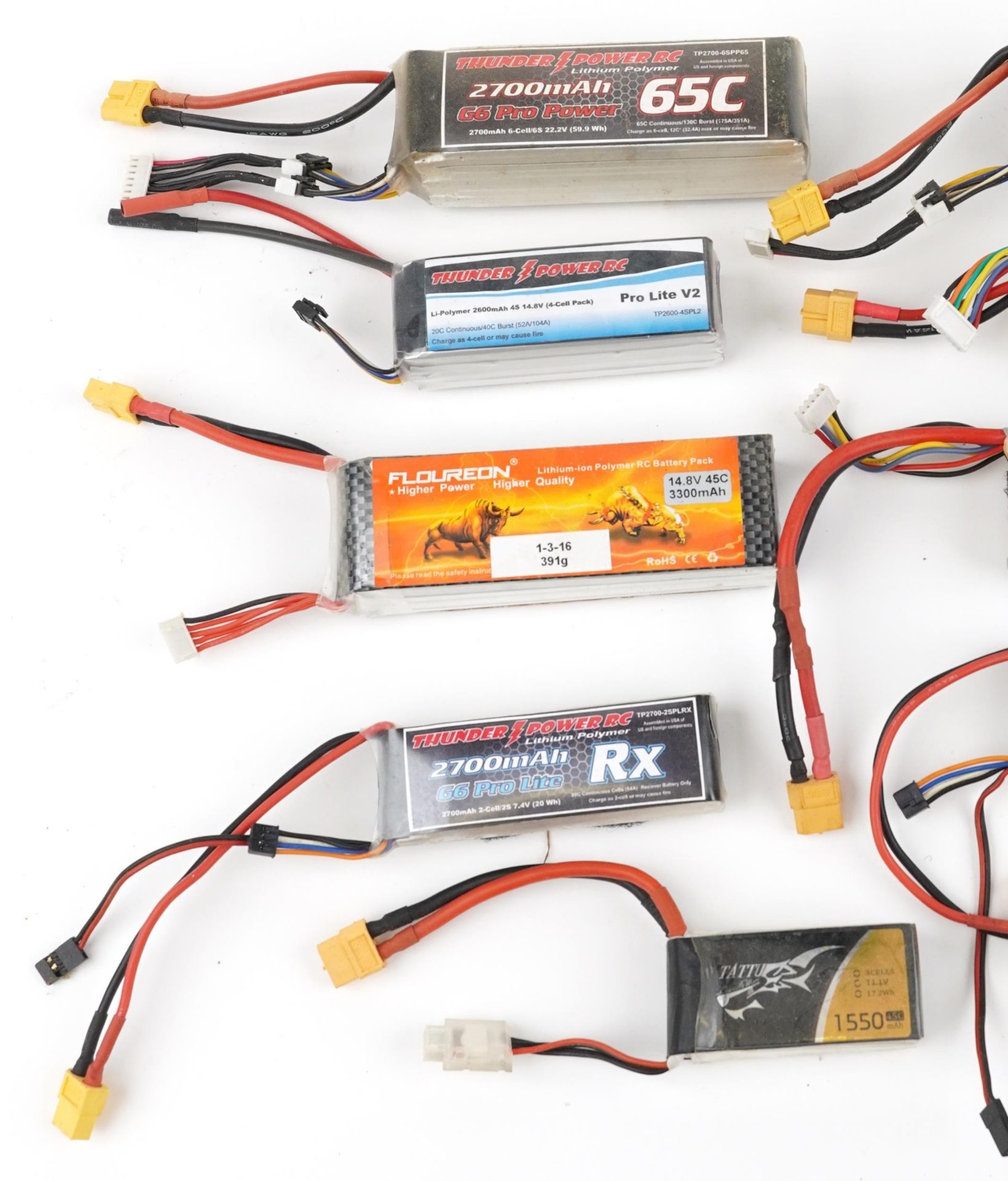 Collection of radio controlled battery packs including Thunder Power and Nano-tech : For further - Bild 2 aus 3