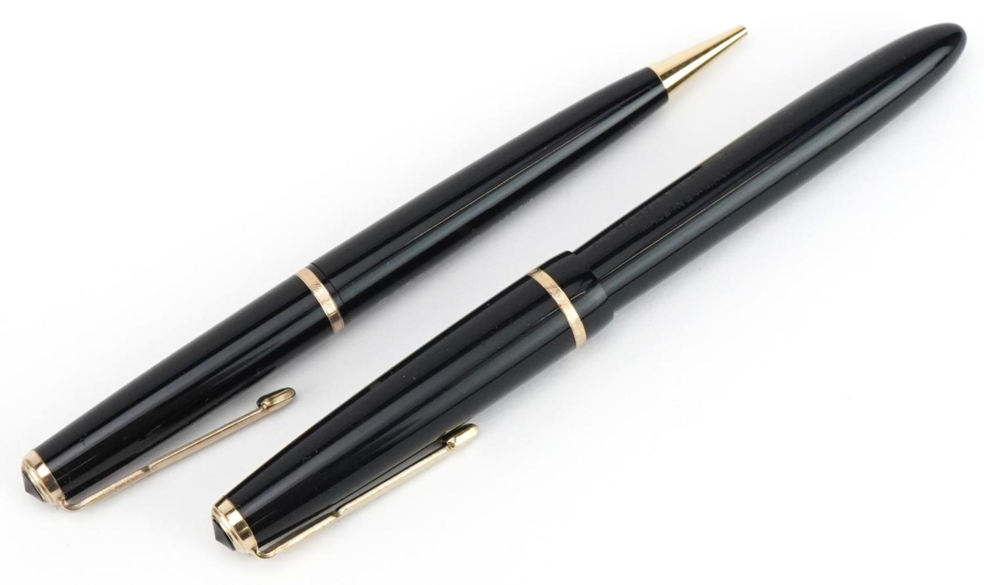 Parker Slimfold fountain pen with 14k gold nib and propelling pencil housed in a fitted box : For - Image 4 of 4