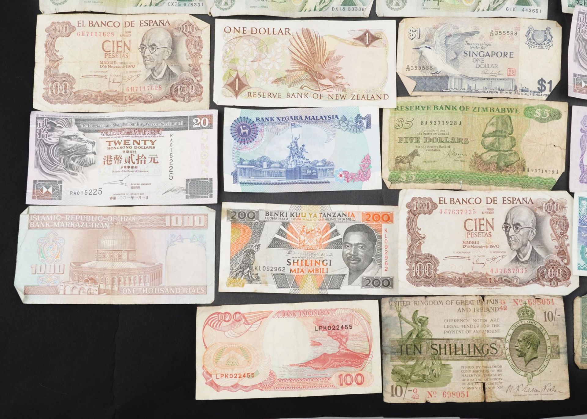 Collection of world banknotes including United States of America and Scotland : For further - Bild 4 aus 5