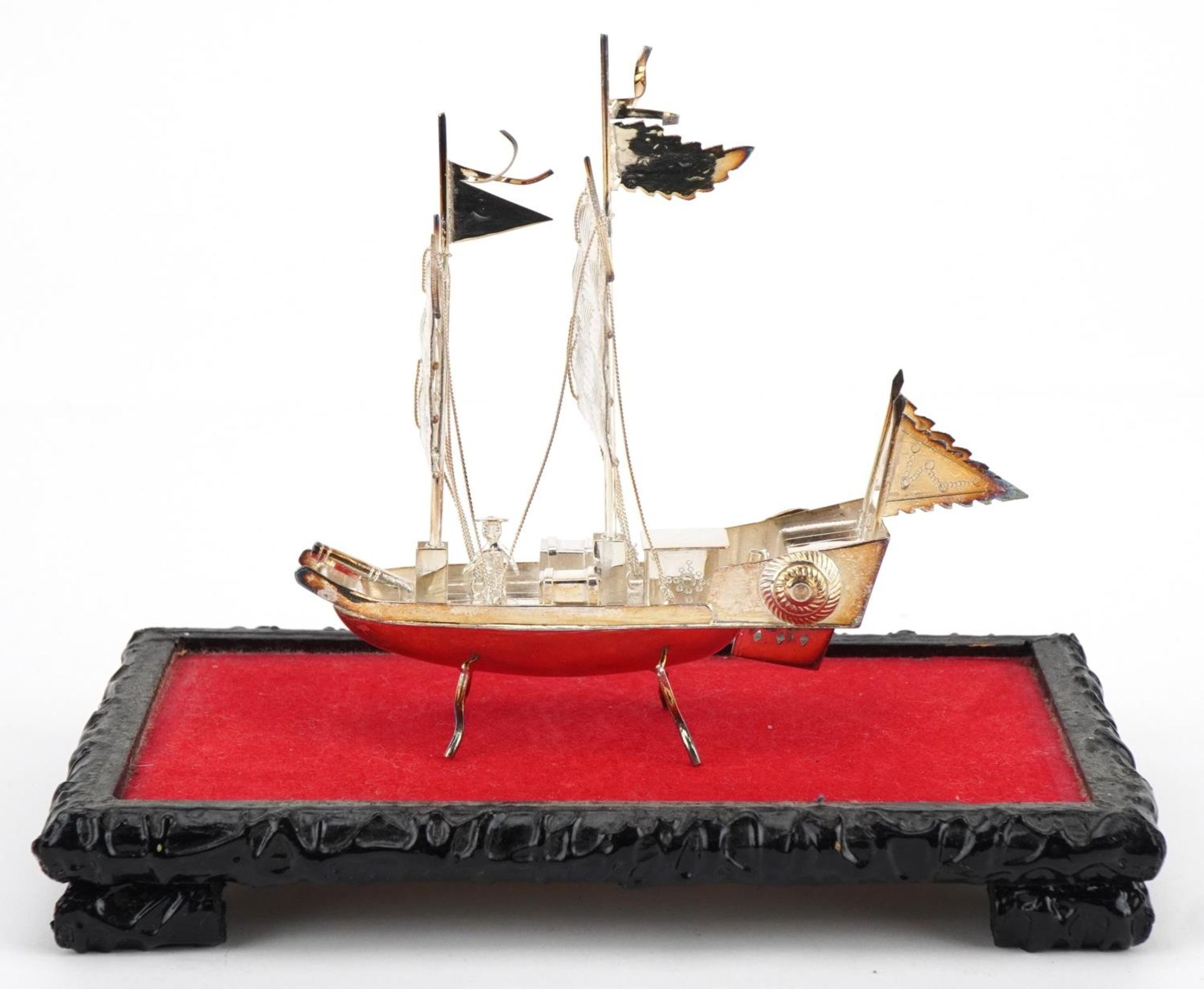 Chinese sterling silver model of a junk housed in a glass display case, overall 16cm high, weighable - Image 2 of 5
