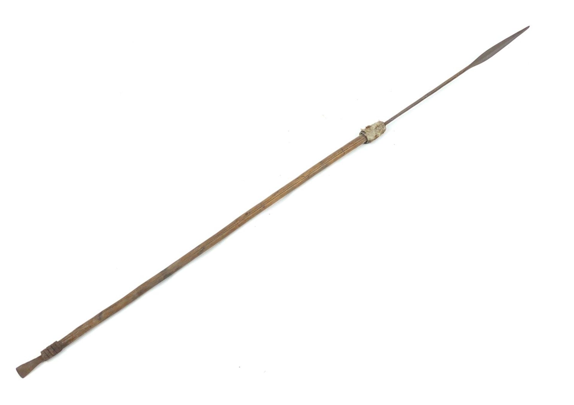 Tribal interest spear, 146cm in length : For further information on this lot please visit www.