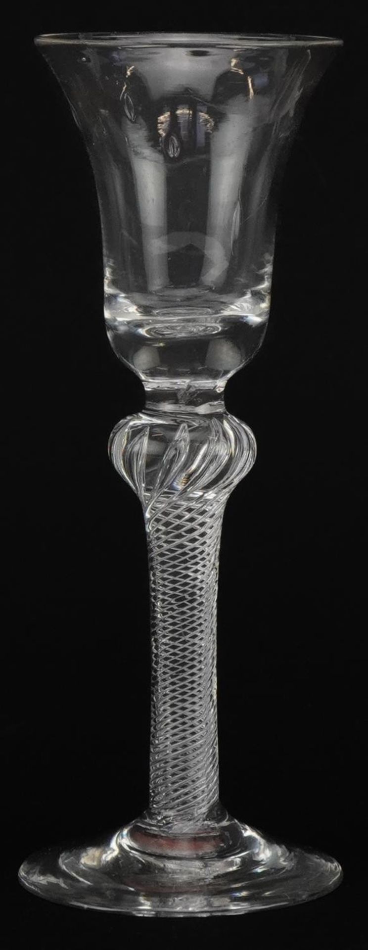 18th century wine glass with air twist stem and bell shaped bowl, 15.5cm high : For further - Bild 2 aus 4