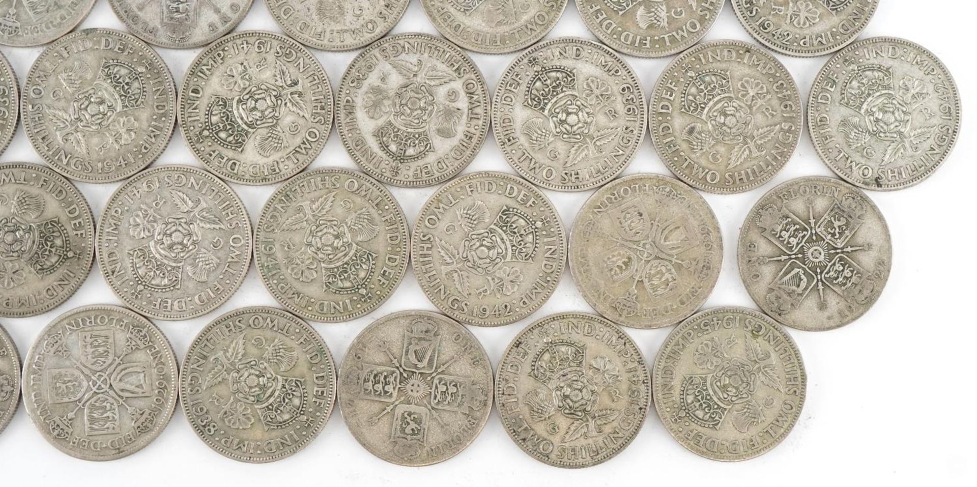 Collection of British pre decimal, pre 1947 two shillings and florins, 556g : For further - Bild 5 aus 10