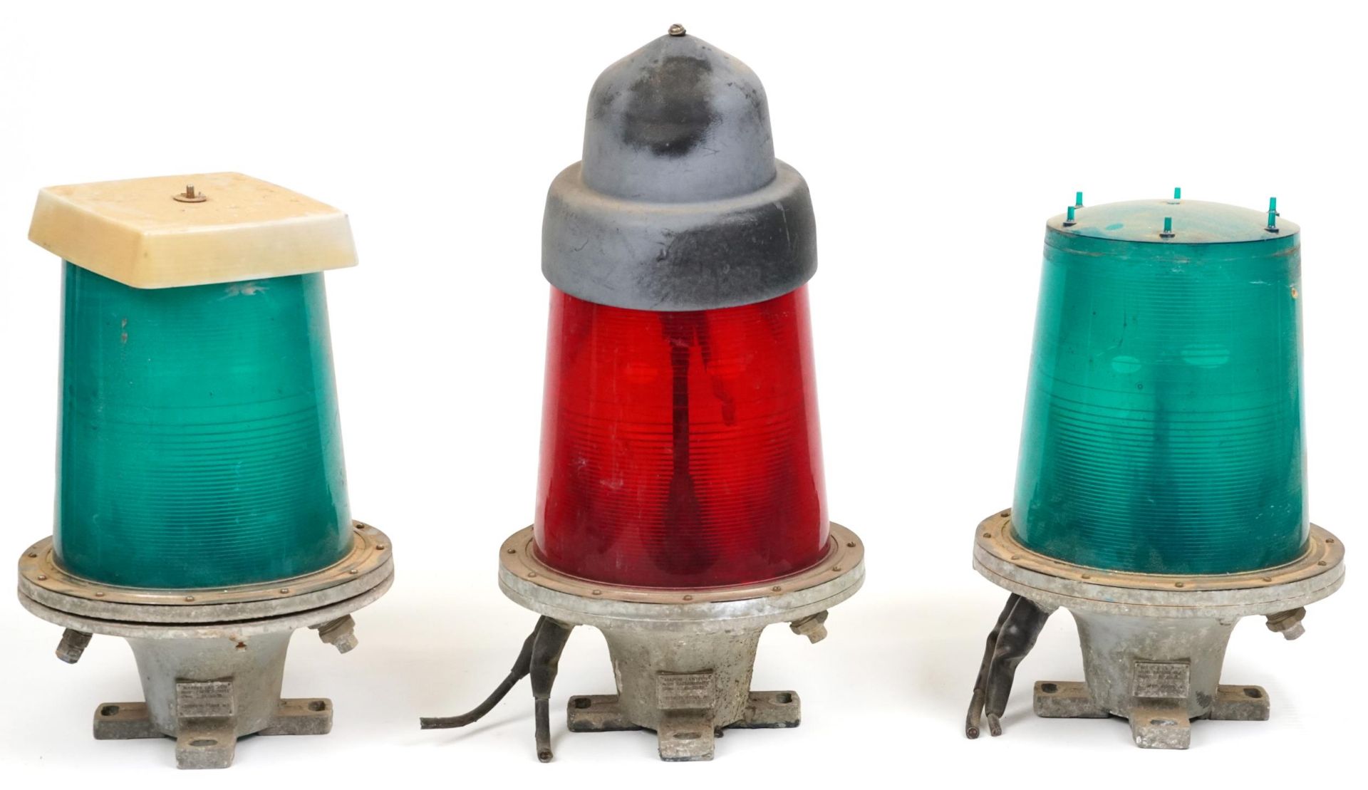 Automatic Power Inc, three American marine lanterns, models FA250DC-HW/FV, the largest 73cm high :