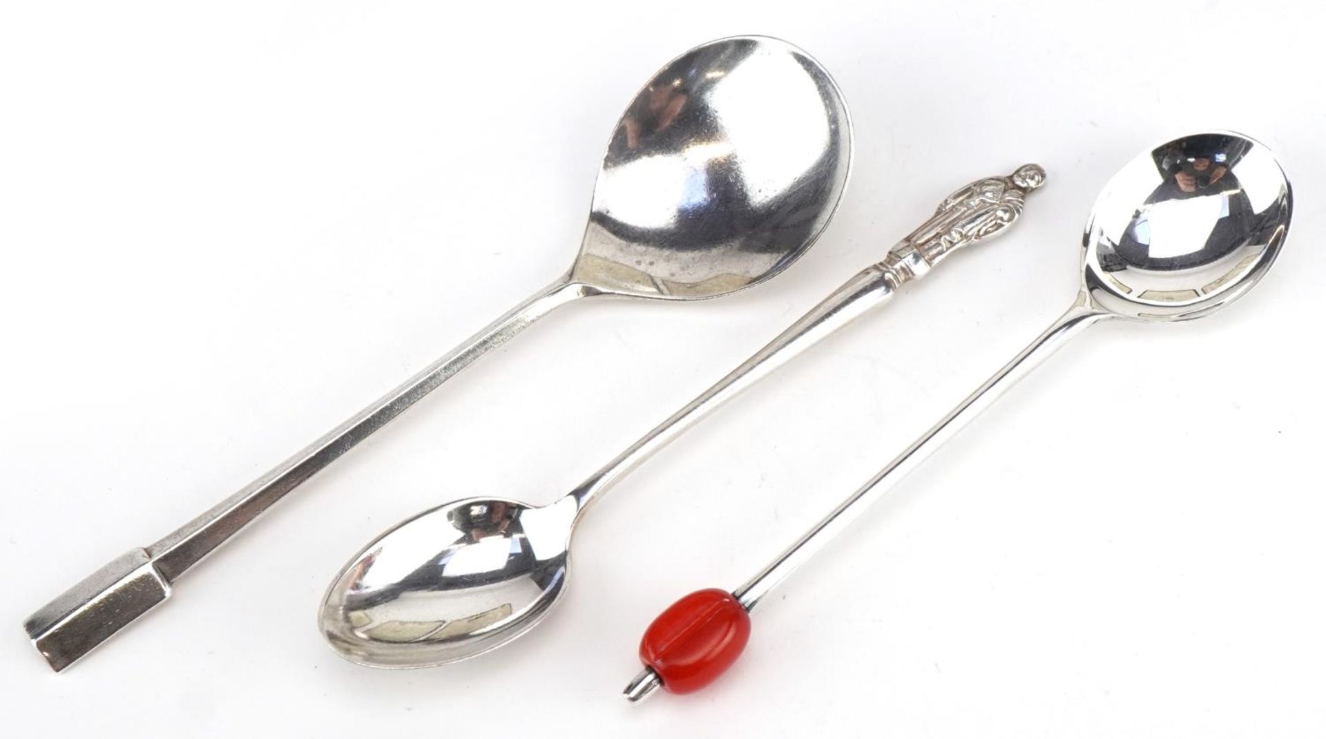 Three sets of silver spoons with cases comprising set of six apostle teaspoons housed in a Harrods - Image 5 of 9
