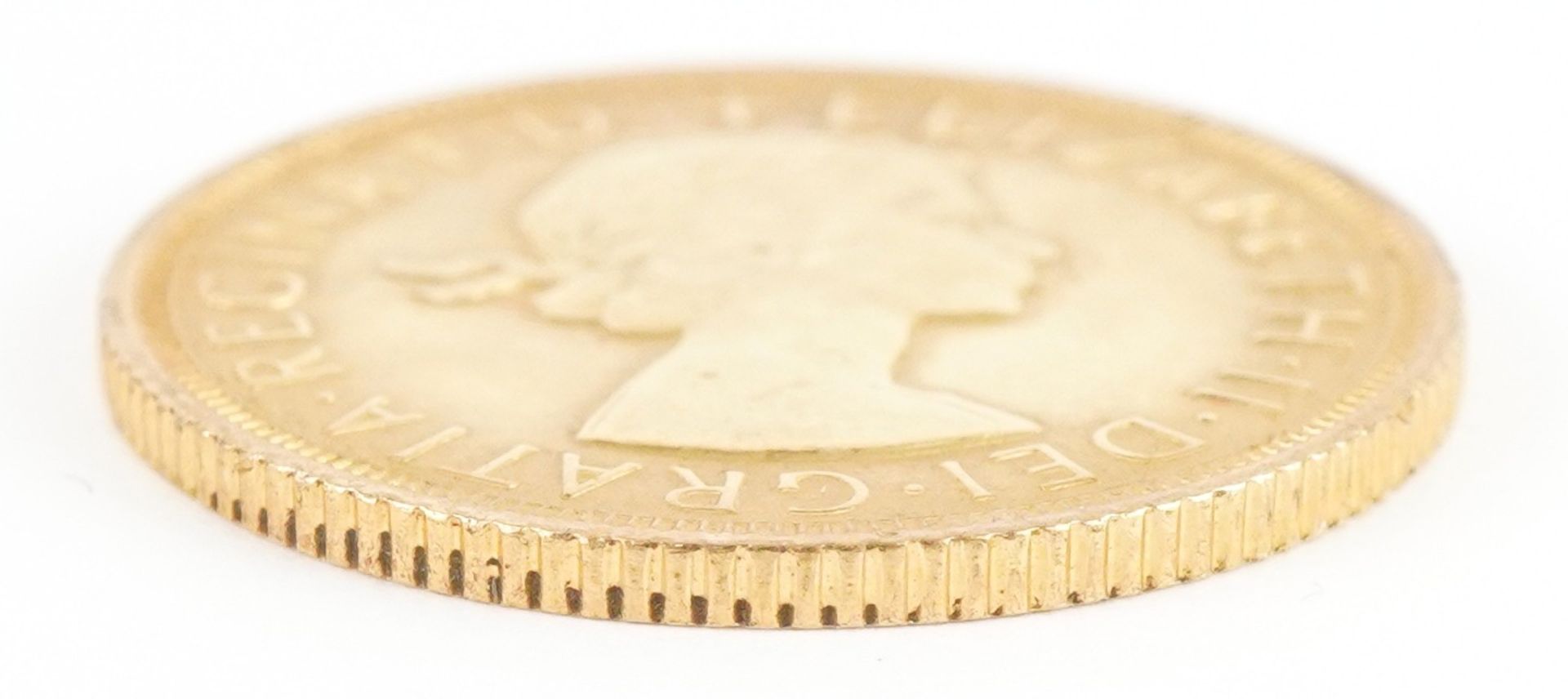 Elizabeth II 1968 gold sovereign : For further information on this lot please visit www. - Image 3 of 3