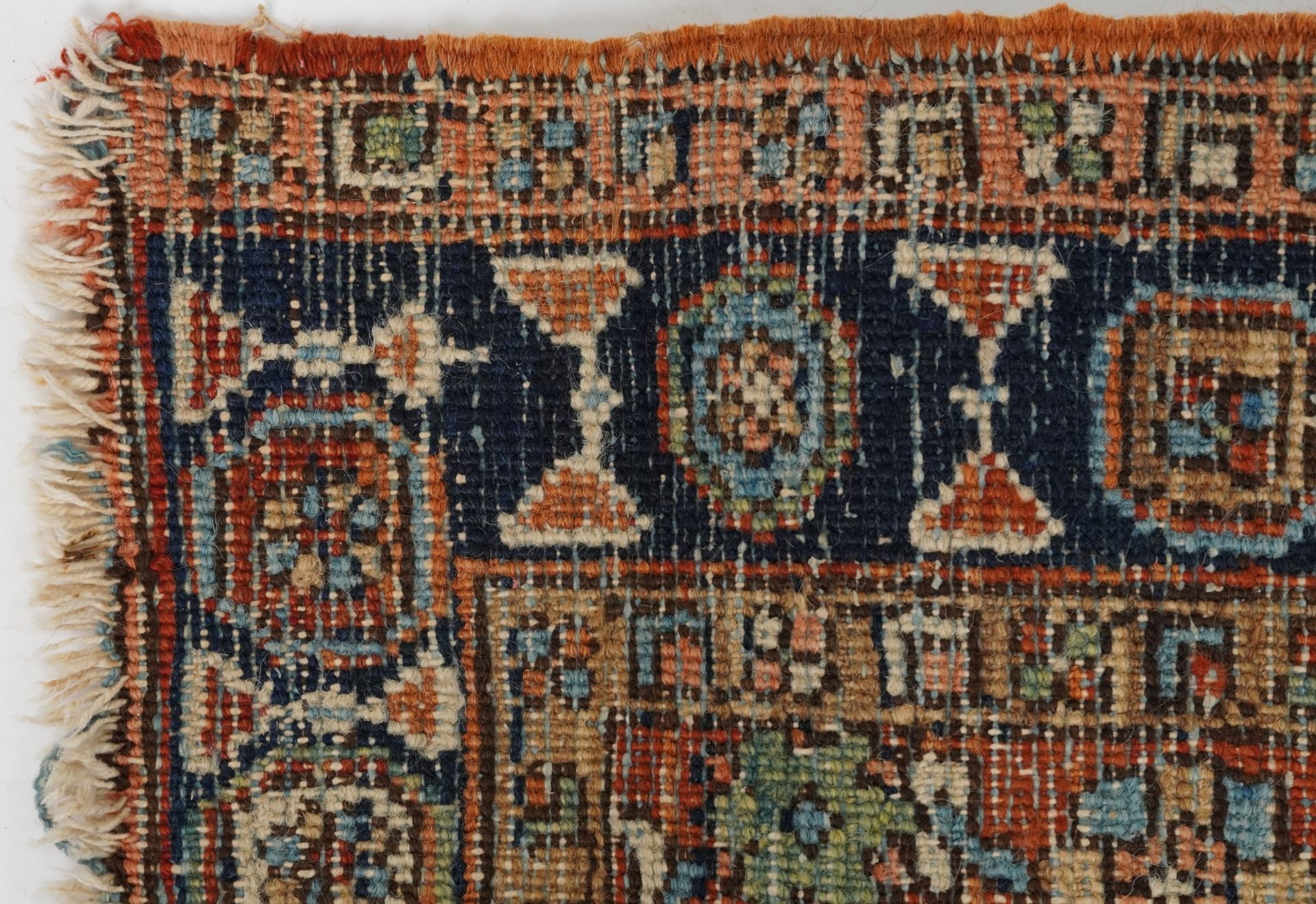 Rectangular Persian brown ground rug having a repeat diamond central field, 270cm x 157cm : For - Bild 6 aus 6