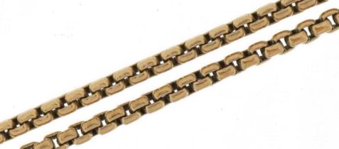 9ct gold box link necklace, 50cm in length, 9.7g : For further information on this lot please