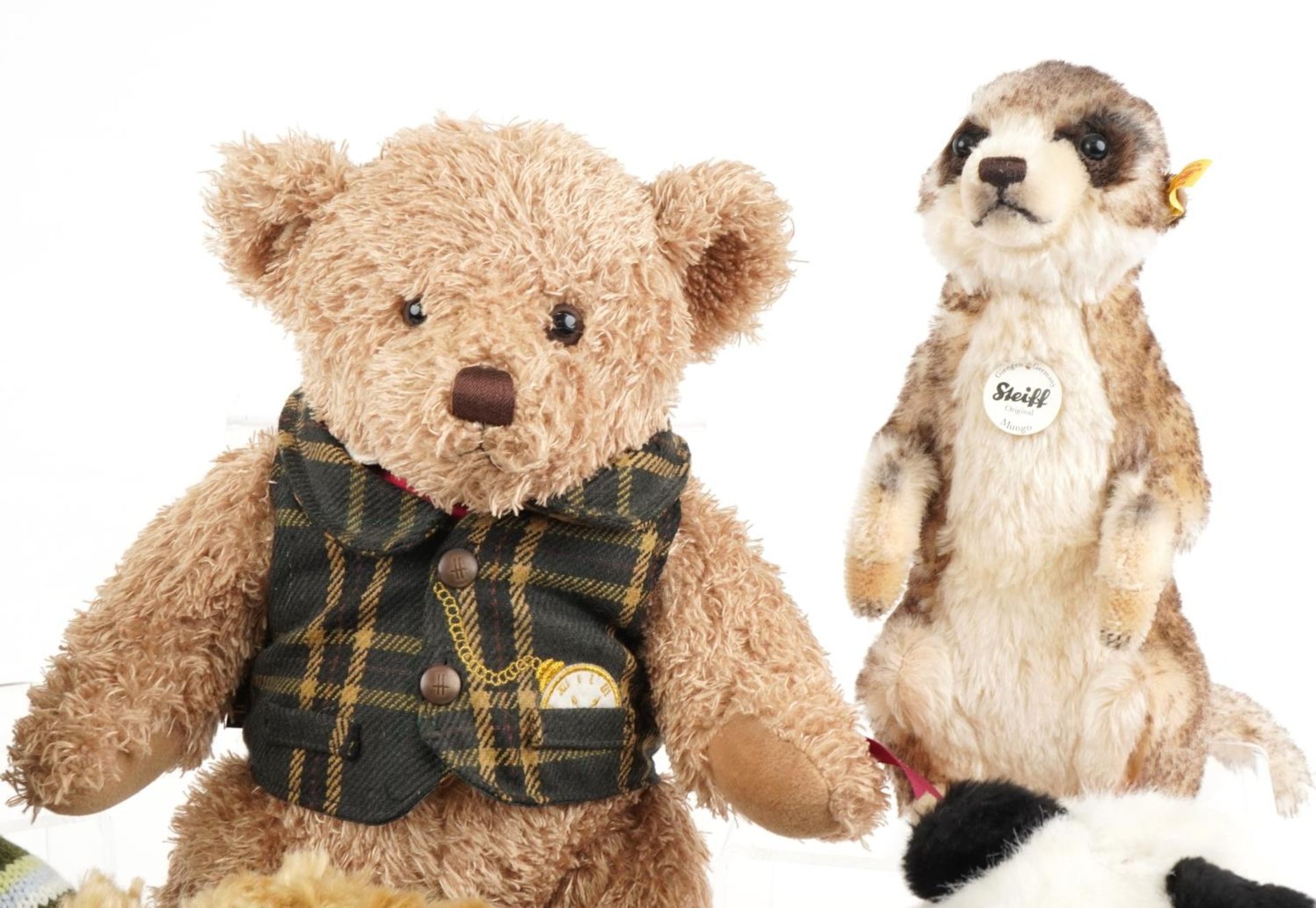 Three Harrod's teddy bears and two Steiff examples comprising Mungo the Meerkat and Manschli the - Bild 2 aus 5