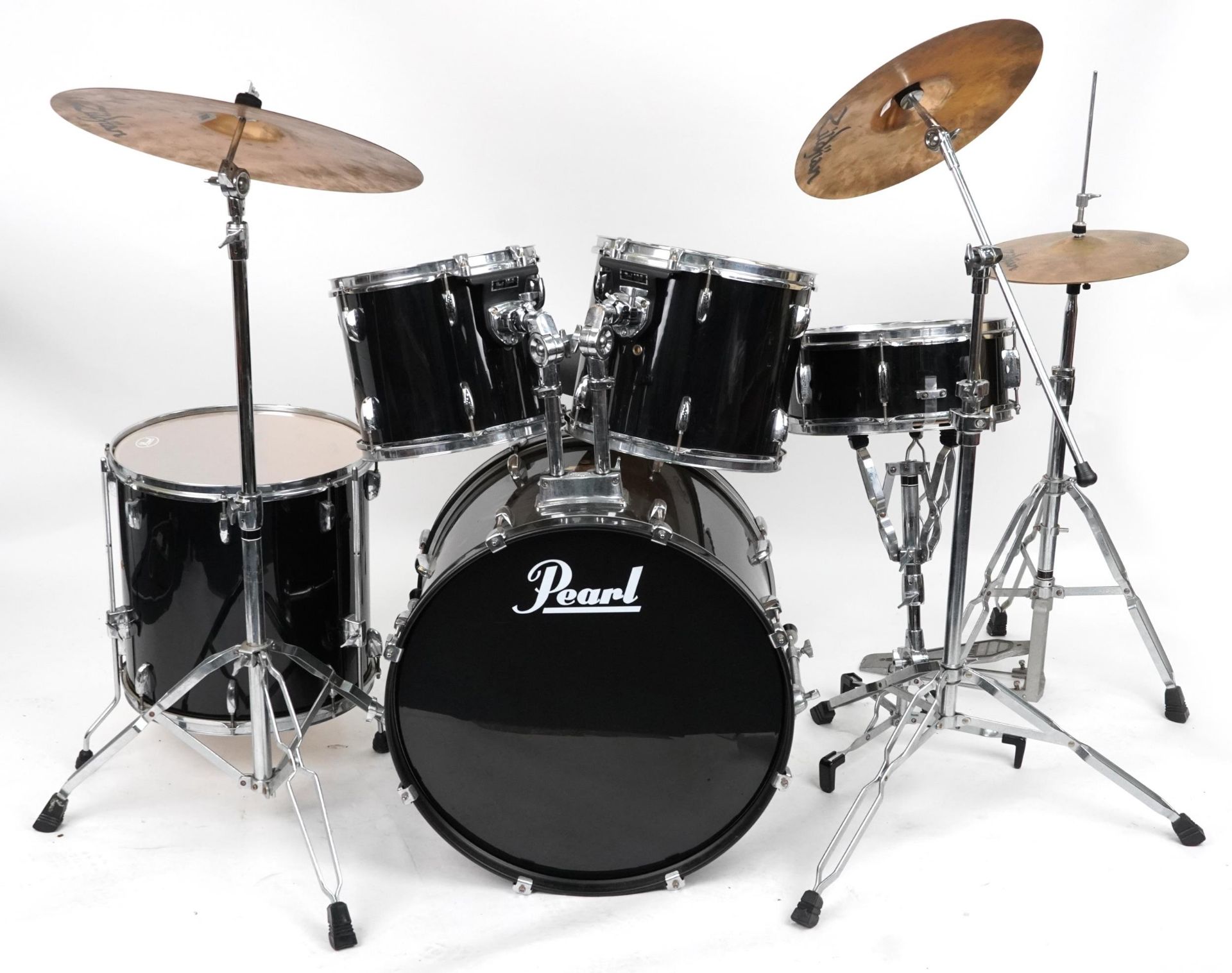 Pearl drum kit with Pearl Speed seat and Zildjian symbols including base drum : For further