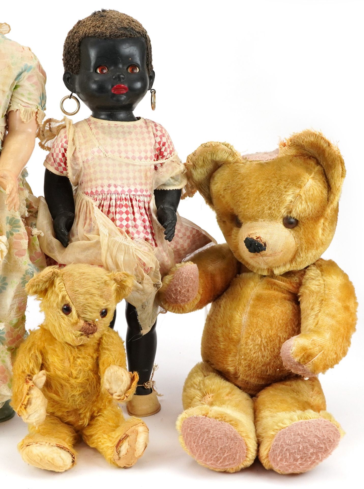Three vintage dolls including a 28 inch Pedigree example and two golden teddy bears with jointed - Image 3 of 4