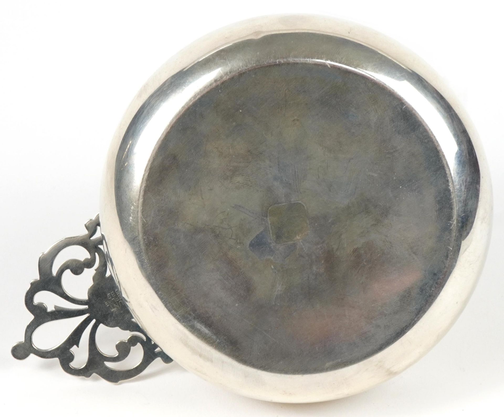 Lunt, sterling silver porringer numbered 589, 16cm in length, 104.0g : For further information on - Bild 5 aus 6