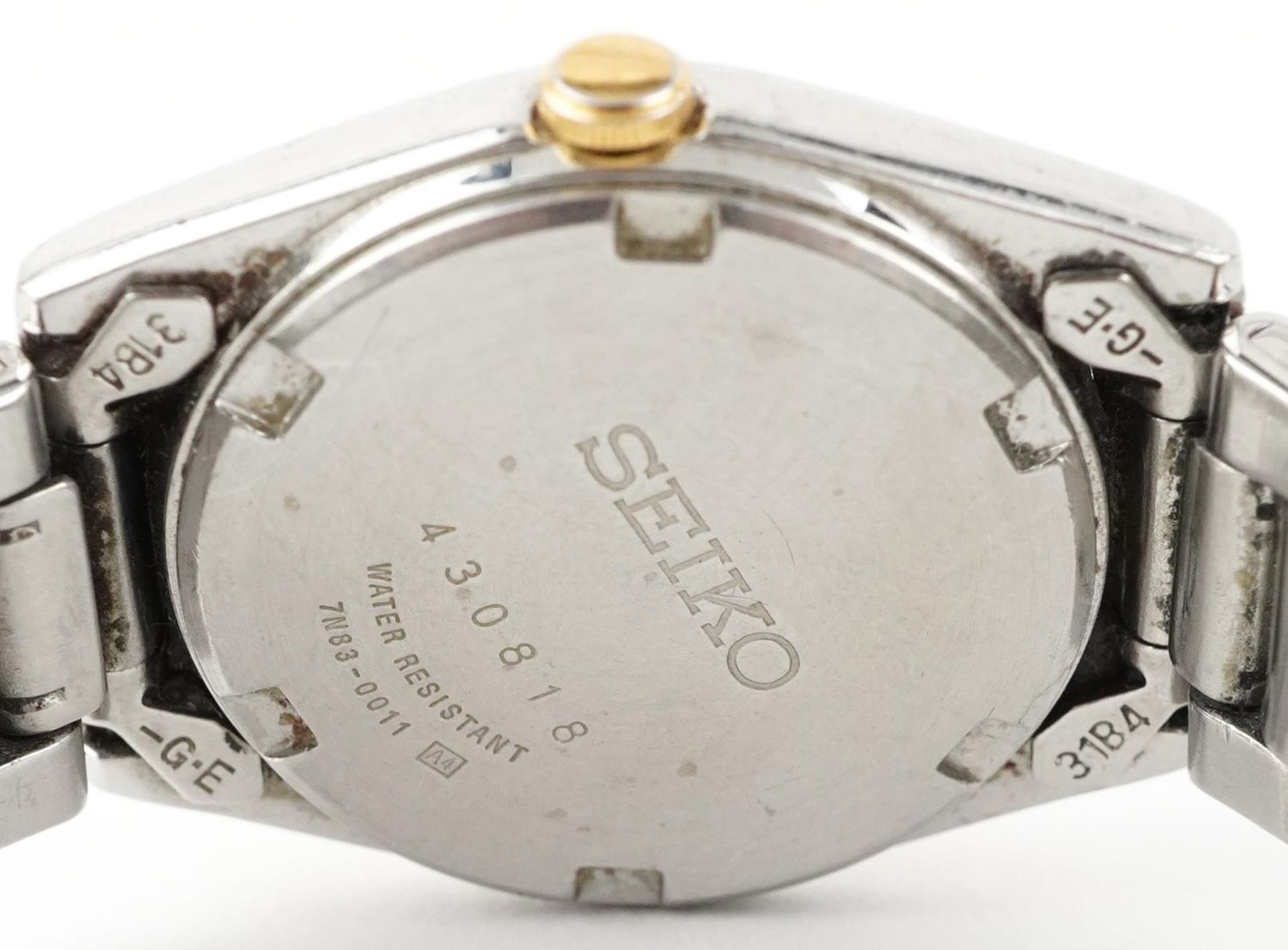 Seiko, two ladies and gentlemen's wristwatches, each with day/date aperture : For further - Image 4 of 5
