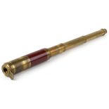 Victorian T Harris & Son of London Day or Night three draw brass telescope, 28cm in length when