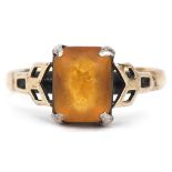 9ct gold and silver orange stone ring with pierced shoulders, size L, 2.2g : For further information