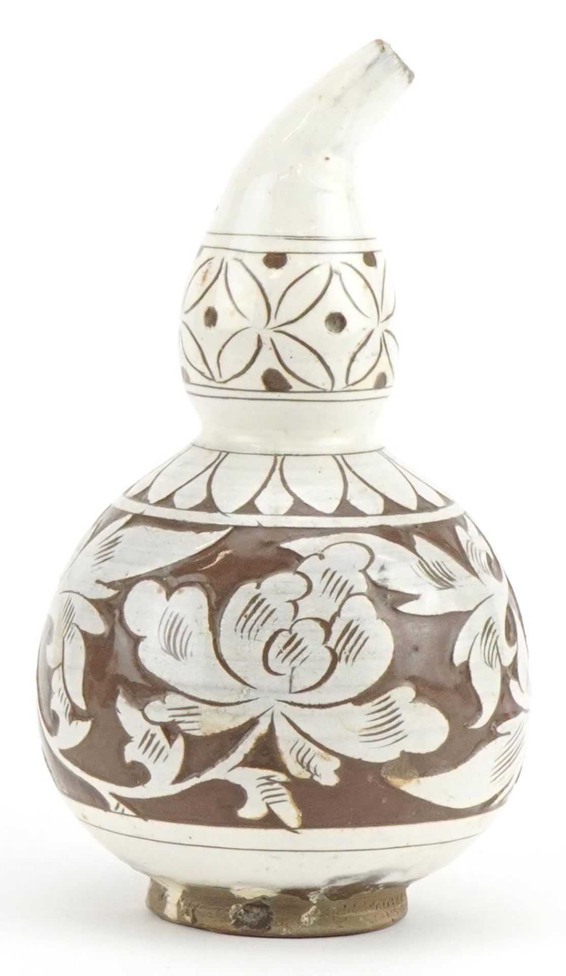 Chinese porcelain gourd vase having a white glaze incised with flowers, 16.5cm high : For further - Image 2 of 7