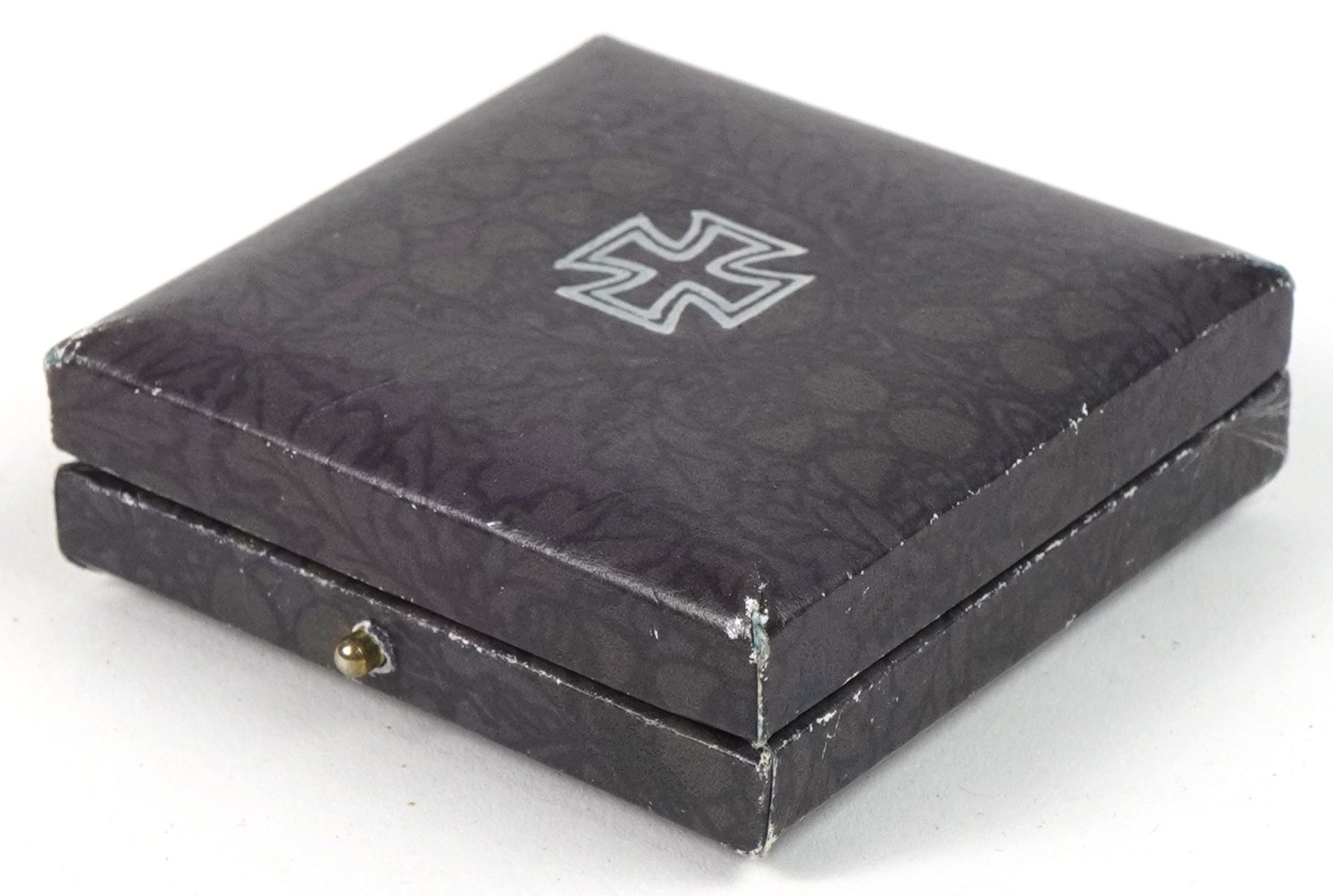 German military interest de-Nazified 1st Class Iron Cross with fitted box : For further - Image 4 of 4