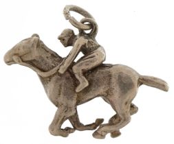 Silver jockey on horseback charm, 2.6cm wide, 6.1g : For further information on this lot please
