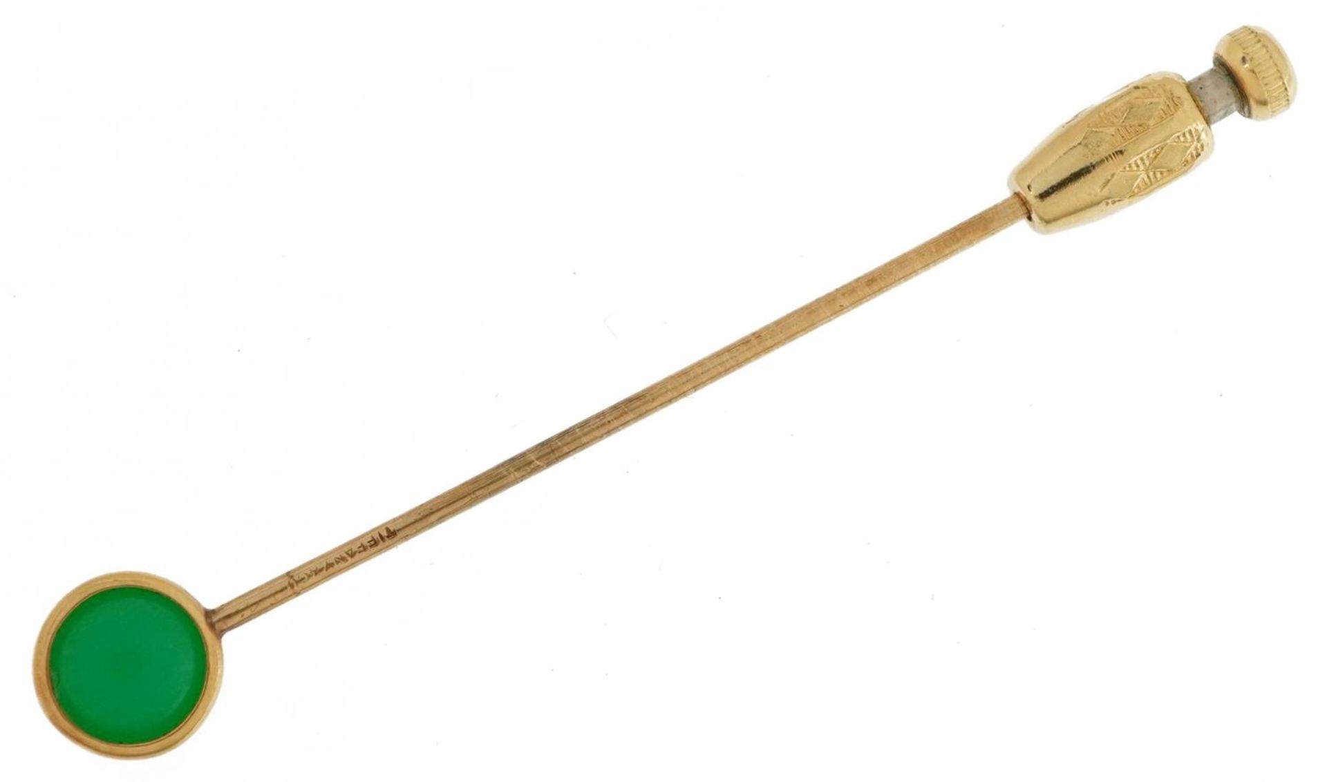 Tiffany & Co, unmarked gold green stone stickpin with box, tests as 14ct gold, housed in an S Kind & - Bild 3 aus 6