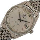 Ricoh, gentlemen's stainless steel Ricoh Dynamic Wide automatic wristwatch with day/date aperture,