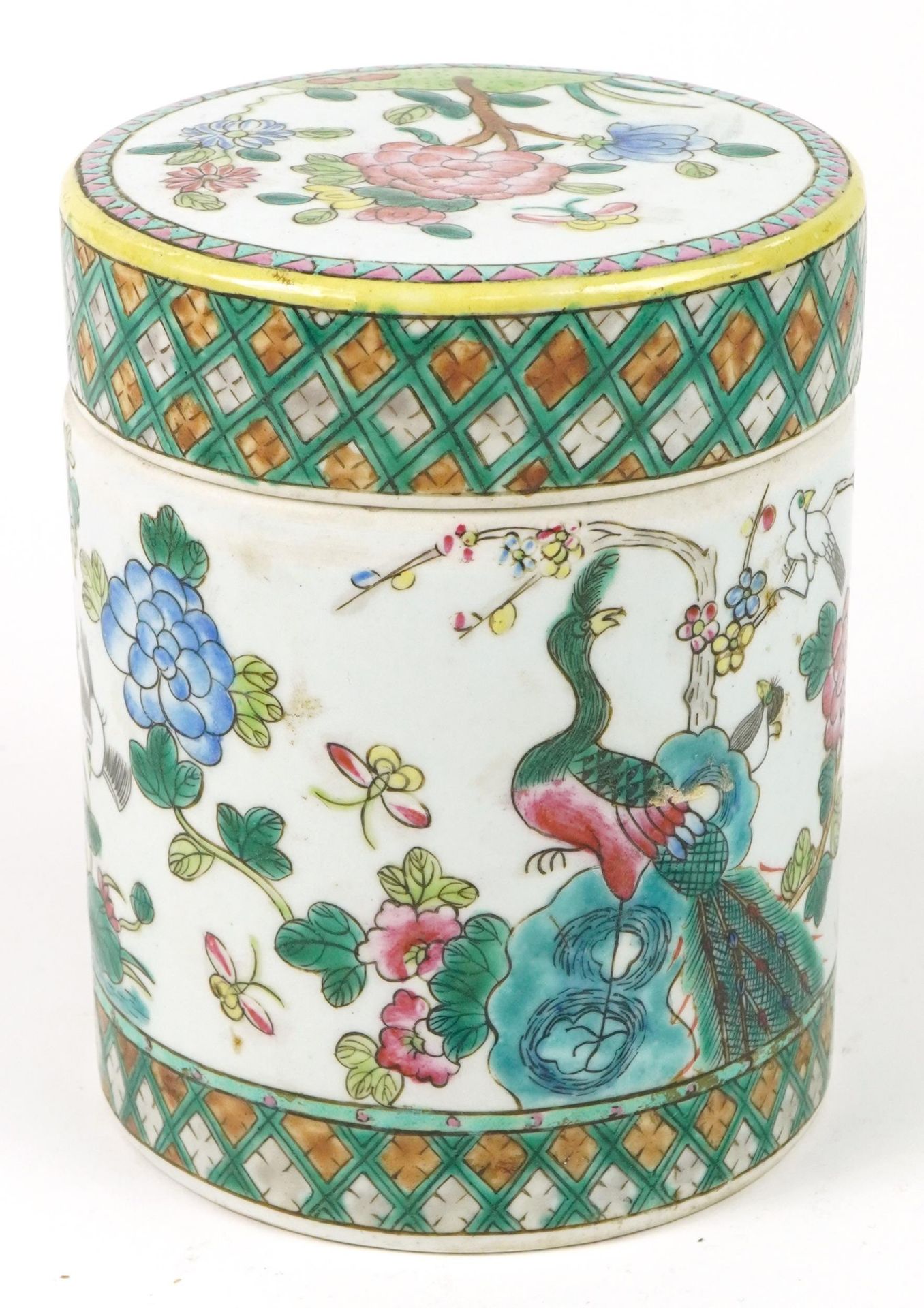 Chinese Canton porcelain cylindrical box and cover hand painted in the famille rose palette with - Bild 4 aus 7
