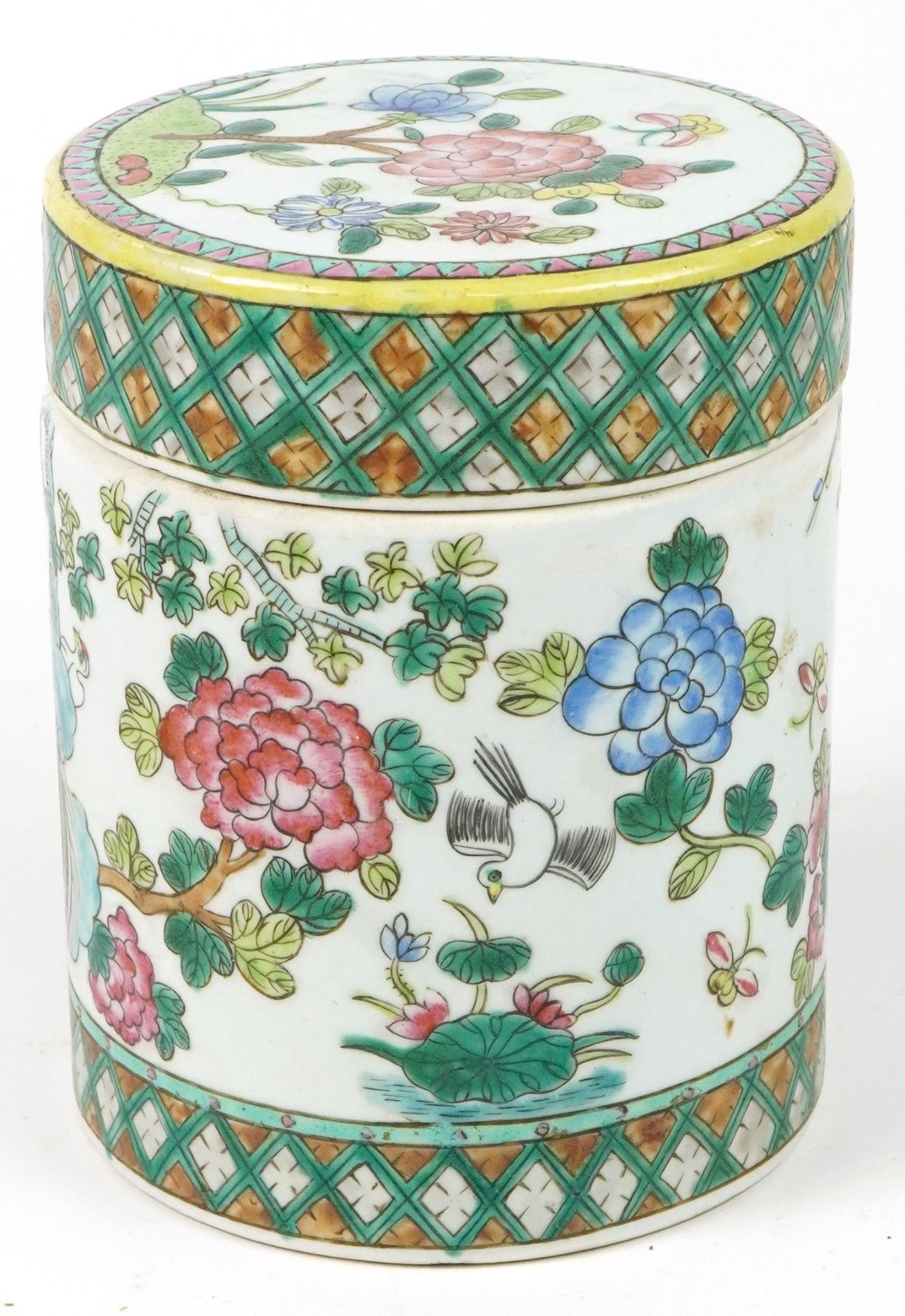 Chinese Canton porcelain cylindrical box and cover hand painted in the famille rose palette with - Bild 3 aus 7