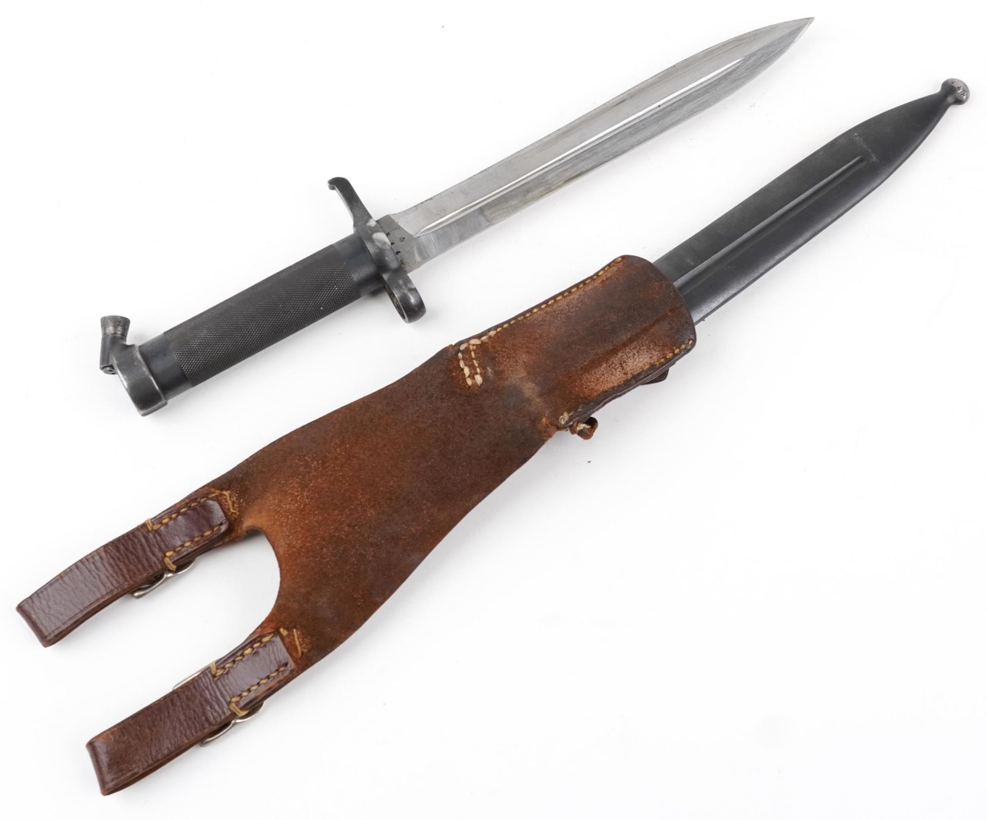 Swedish military interest M1896 Mauser bayonet with leather frog, 35cm in length : For further - Bild 3 aus 5