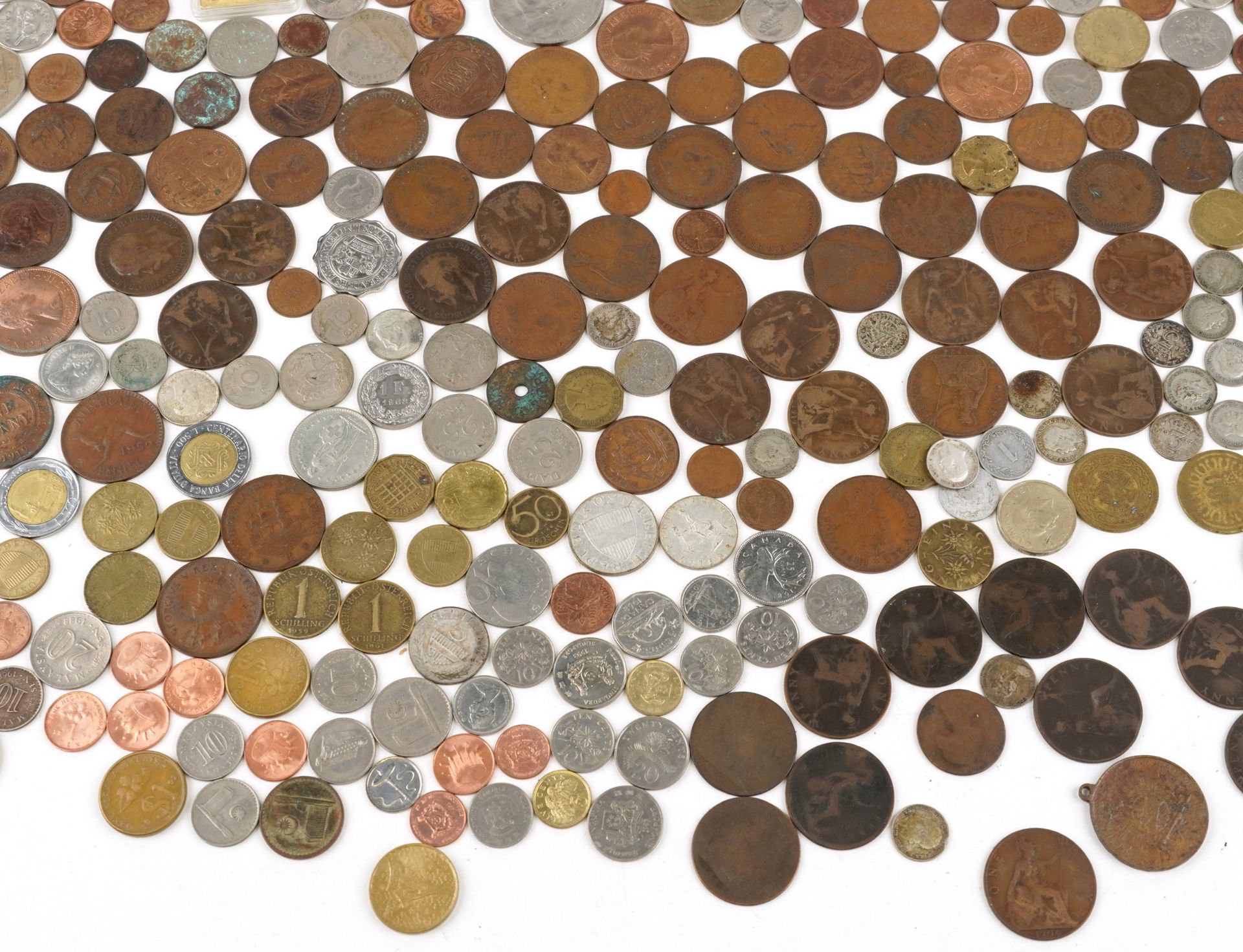 Collection of antique and later coinage and glass marbles : For further information on this lot - Bild 8 aus 9