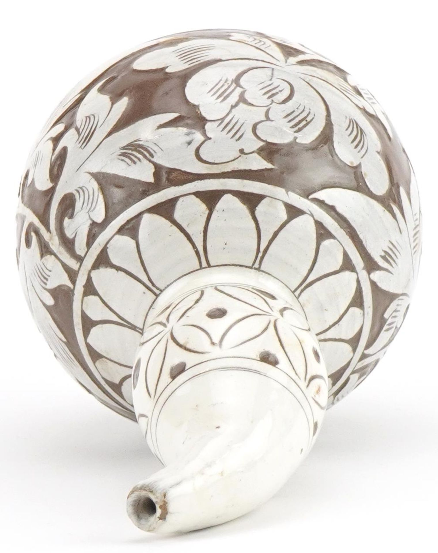 Chinese porcelain gourd vase having a white glaze incised with flowers, 16.5cm high : For further - Image 6 of 7