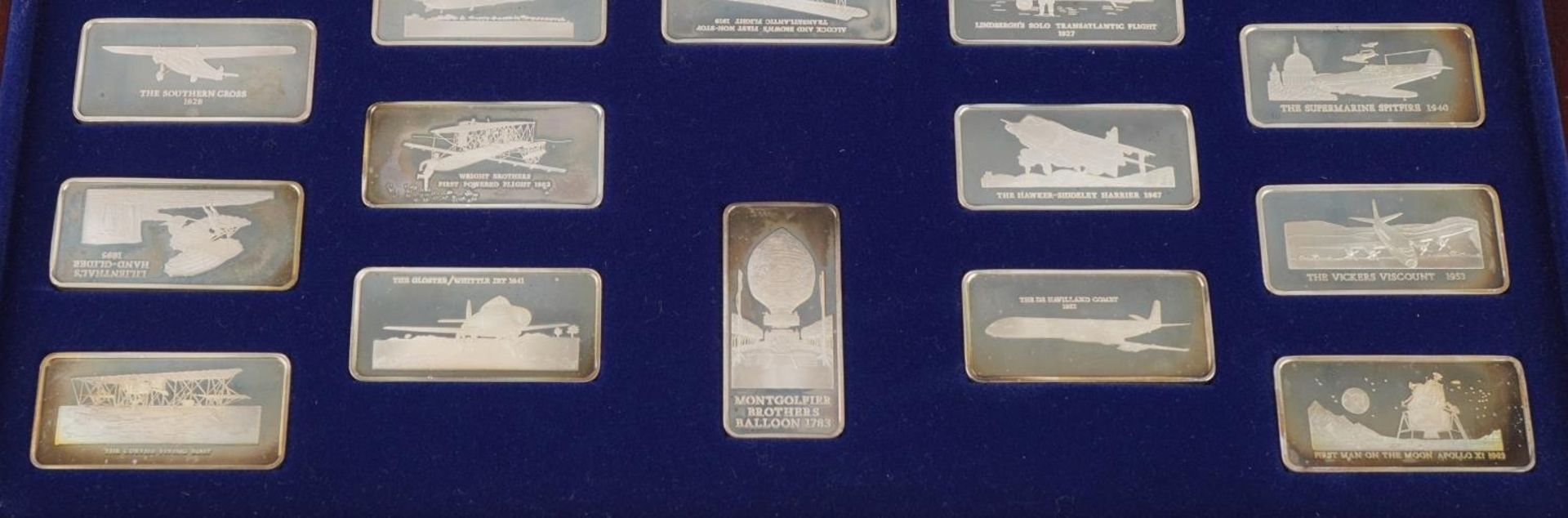 The Milestones of Manned Flight, twenty five solid silver ingots by The Birmingham Mint housed in - Bild 3 aus 5