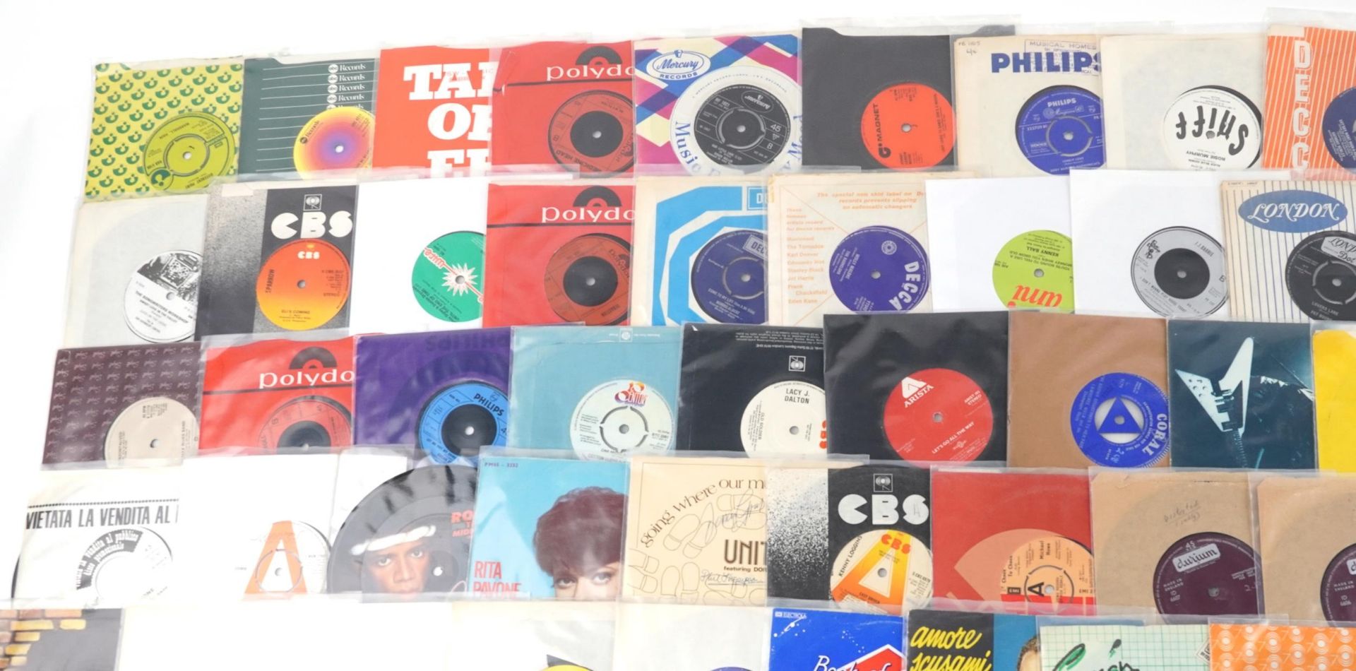 45rpm records including Steve Saxon, Kenny Nolan and Maurice Albert : For further information on - Image 2 of 5