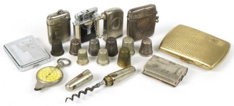 Sundry items including floral engraved silver vesta, silver thimbles, Art Deco Ronson enamelled