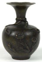 Japanese patinated bronze vase cast in relief with a ribbon and flowers, 12cm high : For further