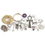 Vintage and later silver and white metal jewellery including necklaces, pendants, simulated pearl