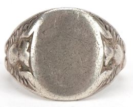 Polish military World War II silver signet ring housed in a silk and velvet lined fitted box : For