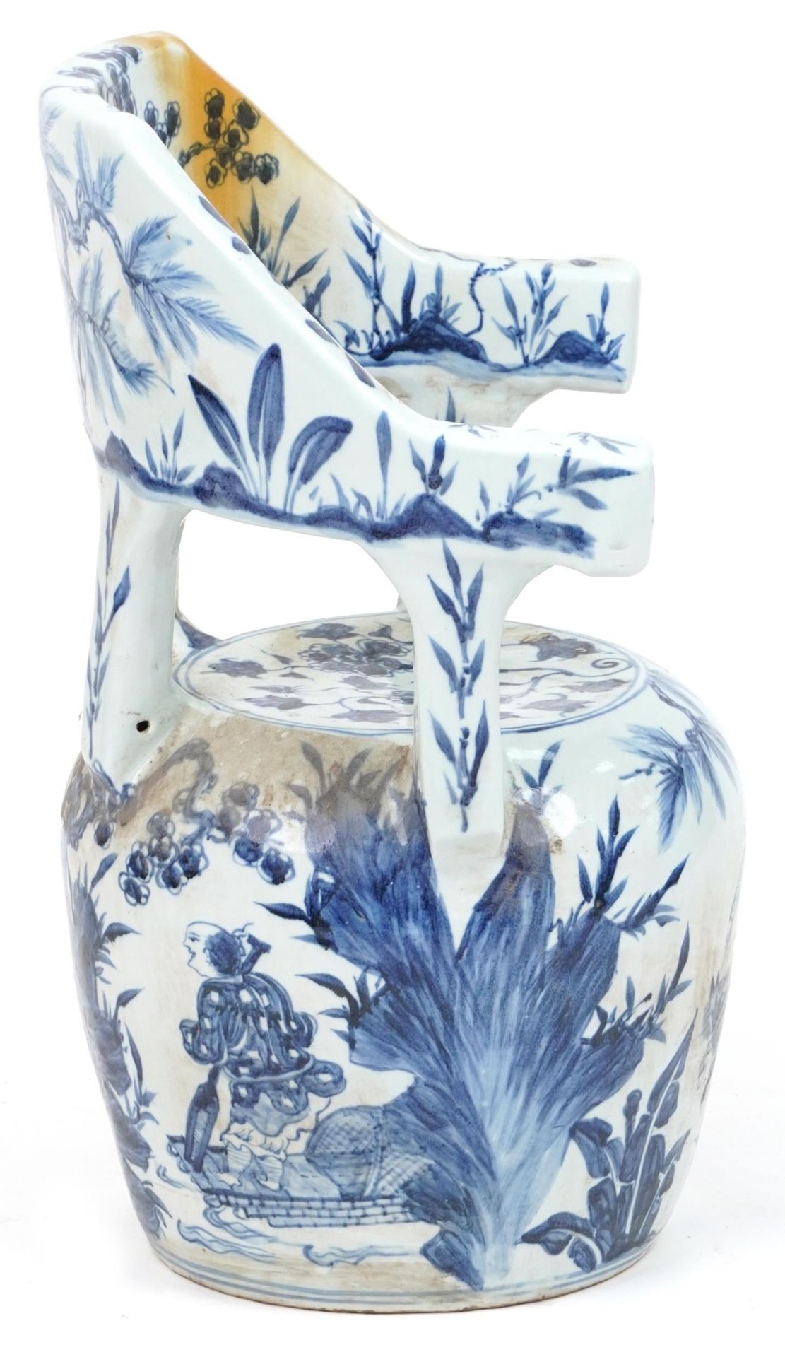Chinese blue and white porcelain garden seat hand painted with flowers, 65cm high - Image 6 of 7
