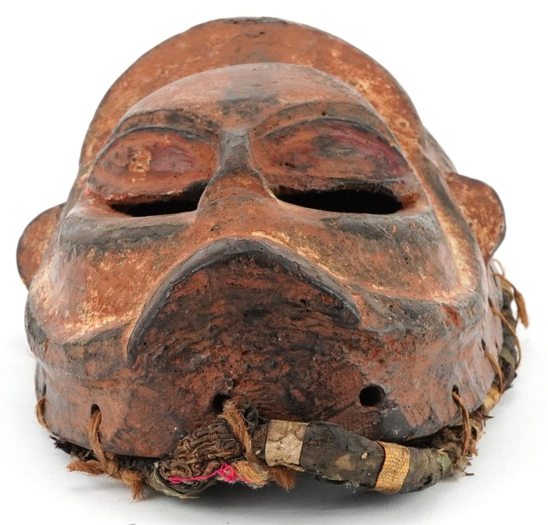 African tribal interest lacquered carved hardwood face mask, 28cm high - Image 3 of 3