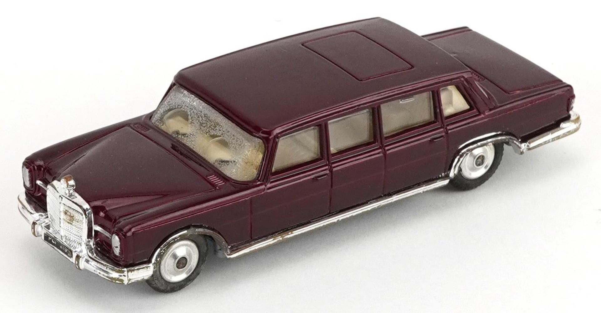 Vintage Corgi Toys diecast Mercedes Benz 600 Pullman with box numbered 247 - Bild 3 aus 5