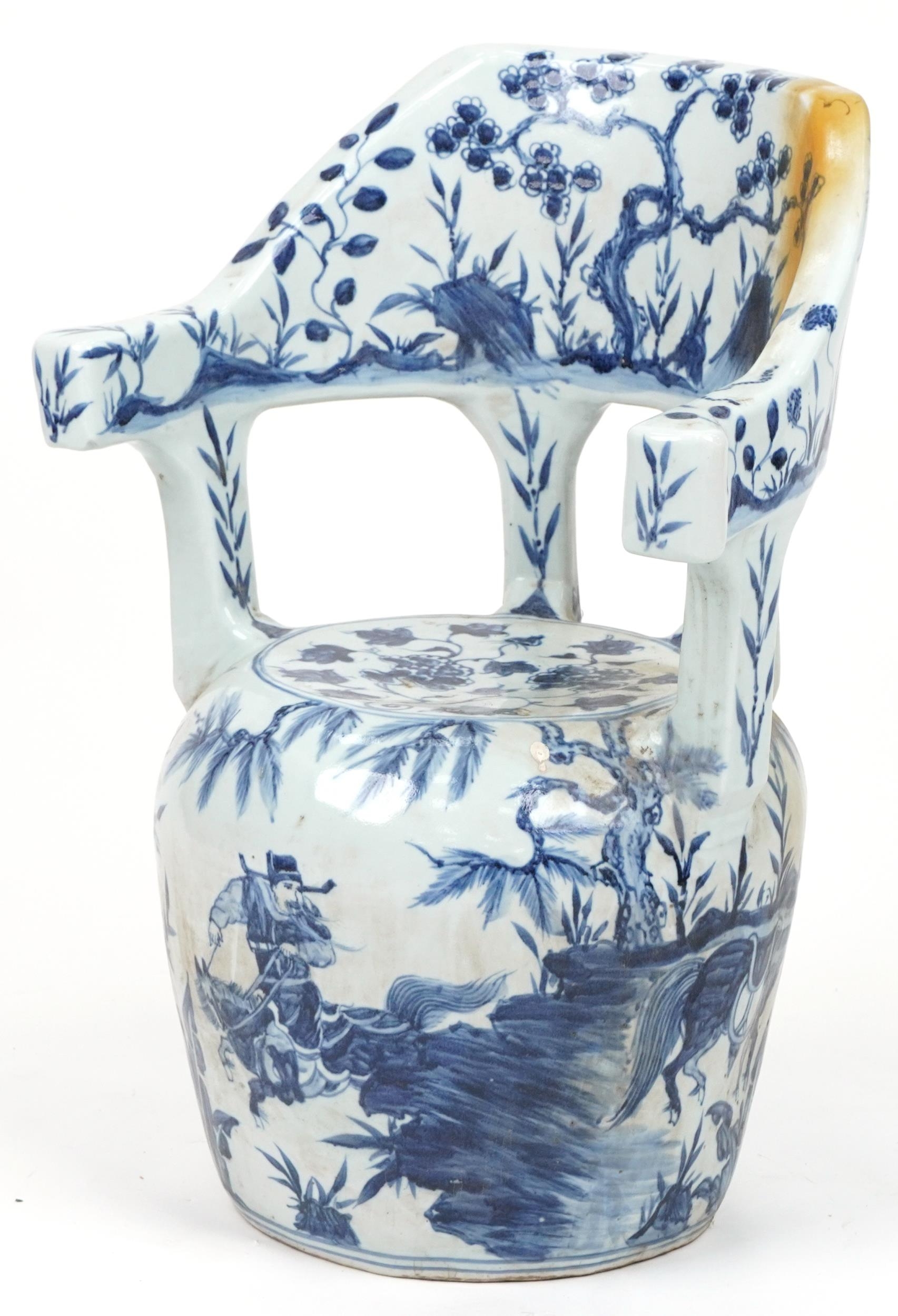 Chinese blue and white porcelain garden seat hand painted with flowers, 65cm high