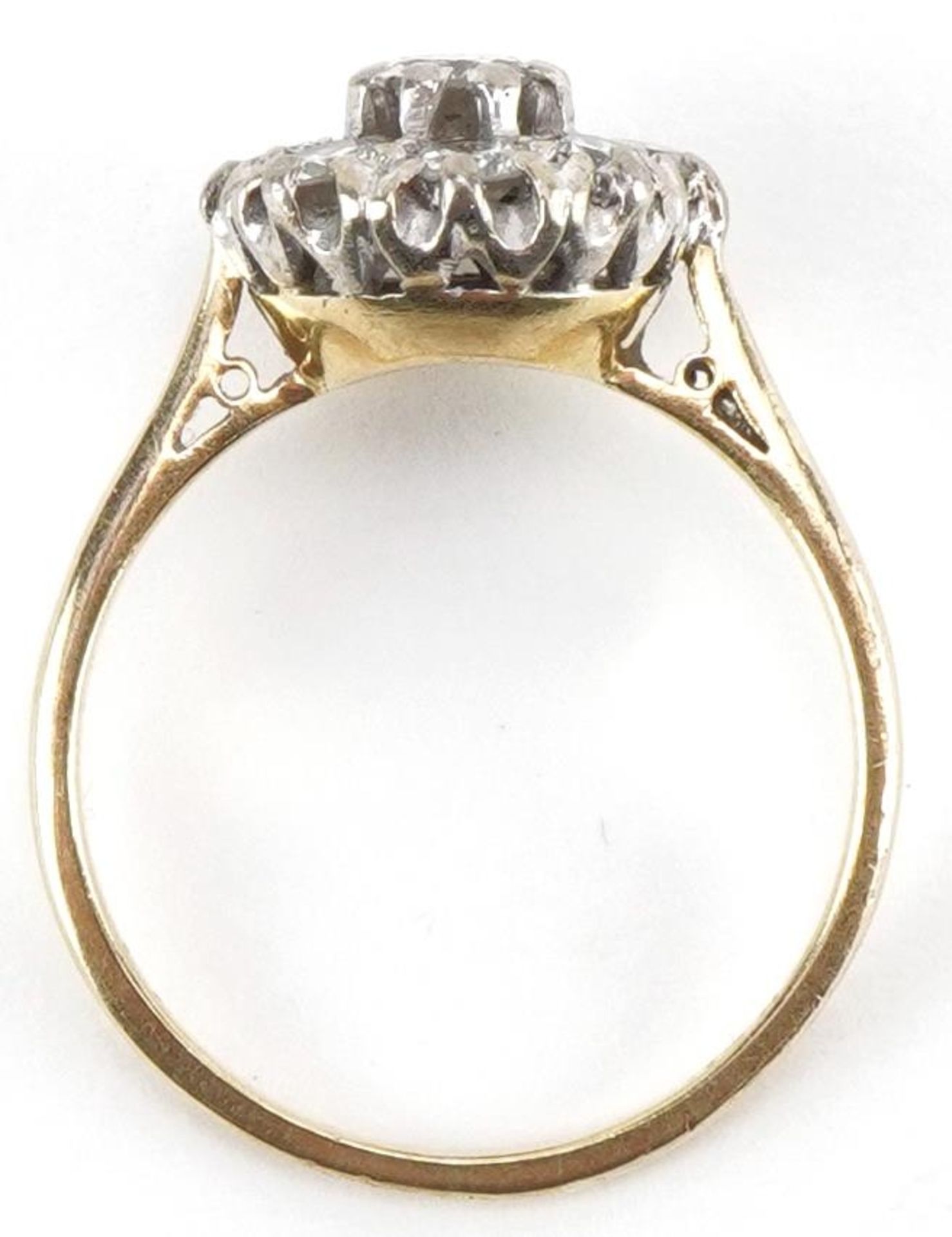 18ct gold diamond cluster ring, the central diamond approximately 0.20 carat, size N, 3.6g - Image 3 of 4