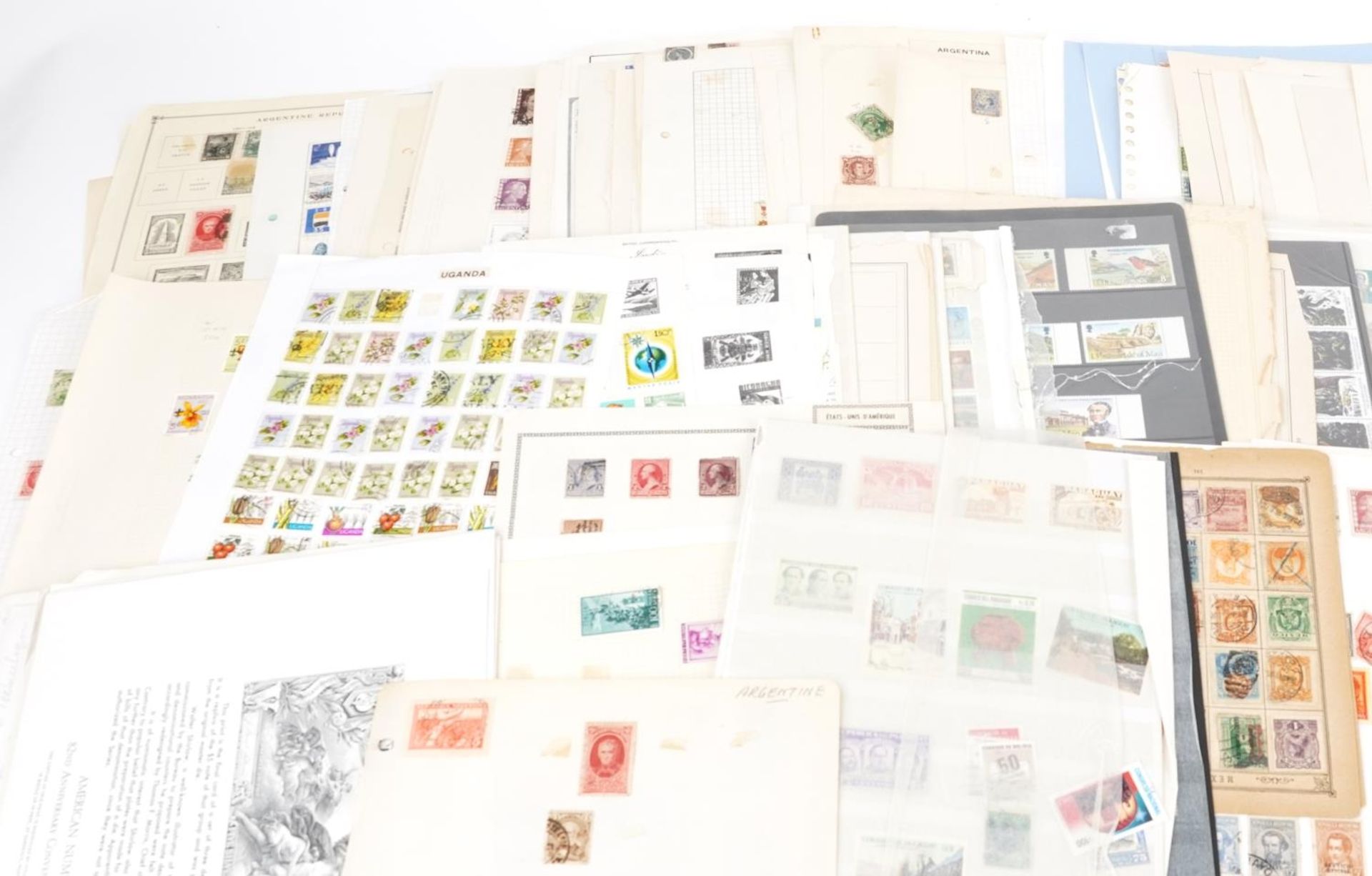 Large collection of antique and later British and world stamps, predominantly arranged on sheets - Image 2 of 7